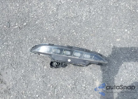 2017 Genesis G80 3.8 z USA, uszkodzony, nr VIN KMHGN4JE5HU170100